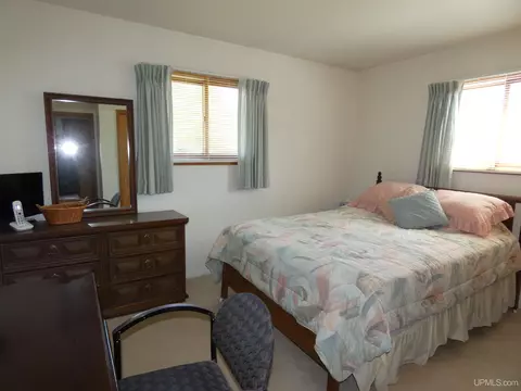 Bedroom - 16 Hemlock, White Pine, MI 49971 photo 2 of 3