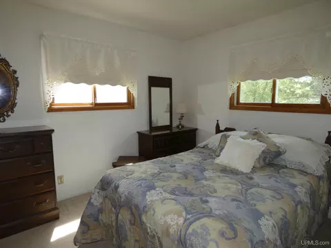 Bedroom - 16 Hemlock, White Pine, MI 49971 photo 3 of 3