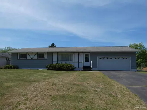 16 Hemlock, White Pine, MI 49971