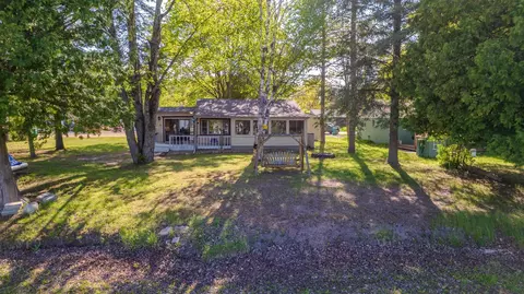 Exterior - 524 Hilo, Gladwin, MI 48624 photo 11 of 12