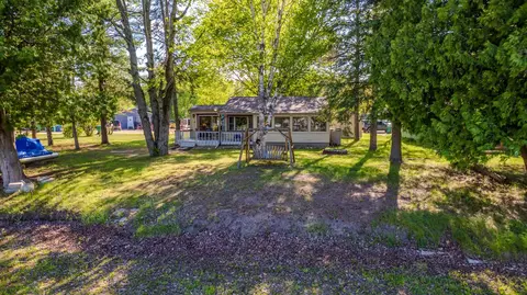 Exterior - 524 Hilo, Gladwin, MI 48624 photo 10 of 12