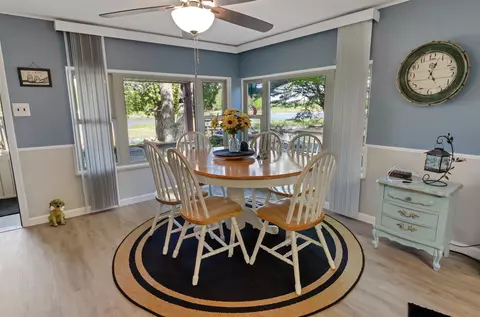 Dining - 524 Hilo, Gladwin, MI 48624 photo 1 of 4
