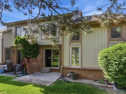 Exterior - 46860 High Mdws, Macomb, MI 48044 photo 6 of 7
