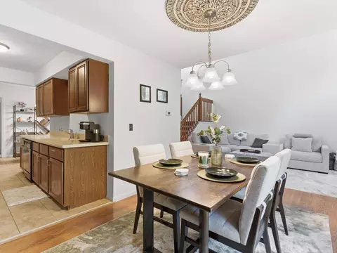 Dining - 46860 High Mdws, Macomb, MI 48044 photo 2 of 7