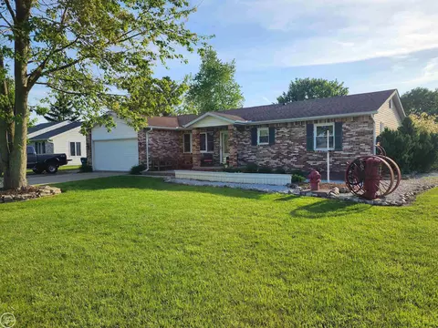 2919 Eastland, Port Huron, MI 48060
