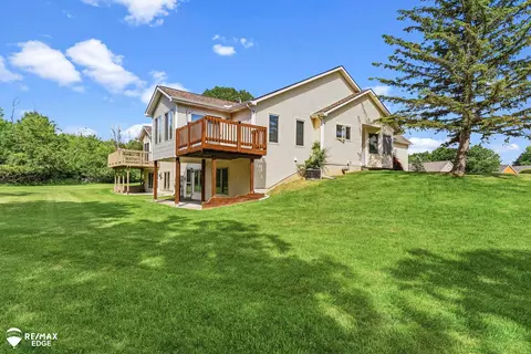 Exterior - 9340 Rayna, Davison, MI 48423 photo 6 of 8