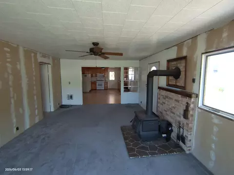 Living - 6579 Saw Ml, Harrison, MI 48625 photo 5 of 6