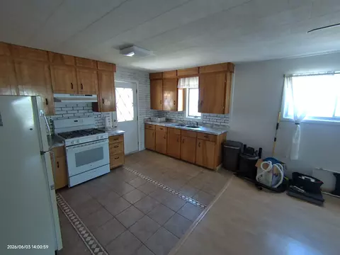Kitchen - 6579 Saw Ml, Harrison, MI 48625 photo 1 of 2