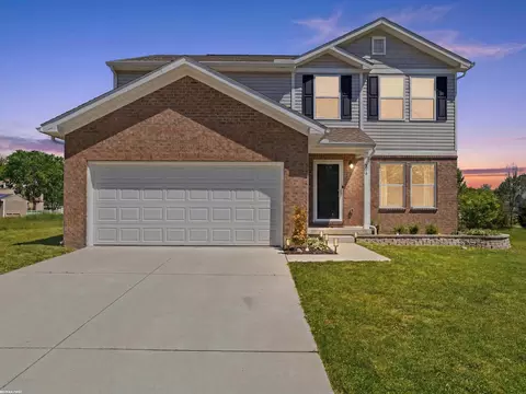 676 Woodvalley, Corunna, MI 48817