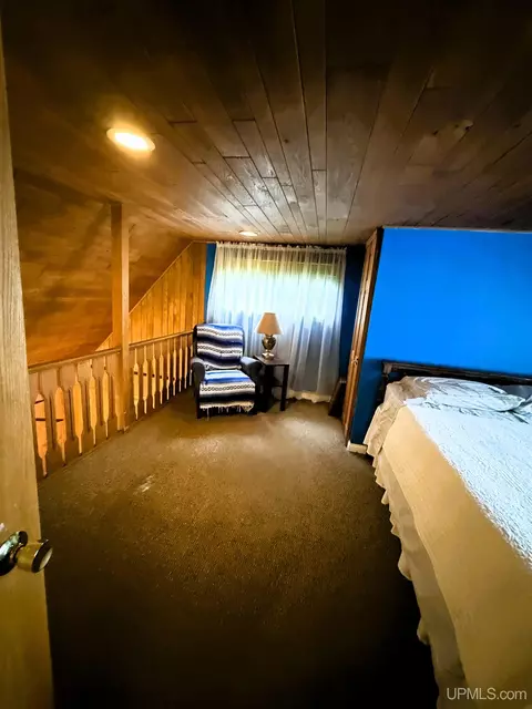 Bedroom - 16844 Goose Ln, Bergland, MI 49910 photo 5 of 7