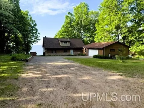 16844 Goose Ln, Bergland, MI 49910