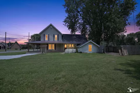 5813 W Temperance, Ottawa Lake, MI 49267