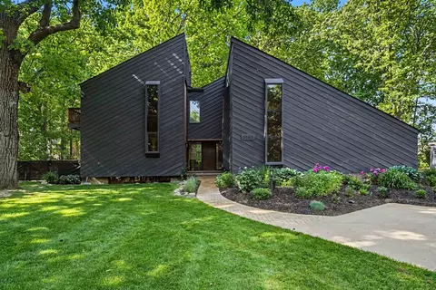 5143 Green Mdws, Grand Blanc, MI 48439