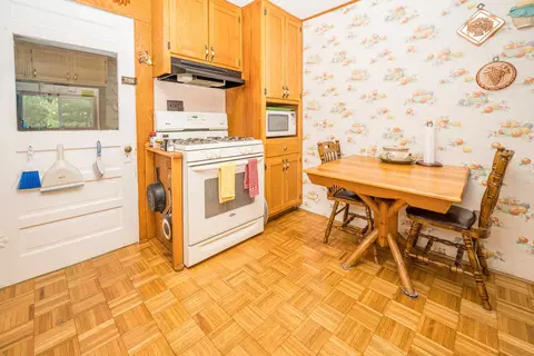 Kitchen - 3152 Van Deusen, Harrison, MI 48625 photo 3 of 8