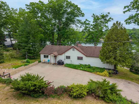 Exterior - 3152 Van Deusen, Harrison, MI 48625 photo 31 of 31