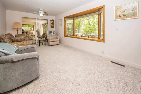 Living - 3152 Van Deusen, Harrison, MI 48625 photo 5 of 6
