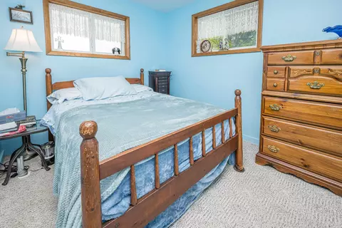 Bedroom - 3152 Van Deusen, Harrison, MI 48625 photo 4 of 6