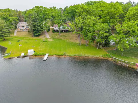 View/Area - 3152 Van Deusen, Harrison, MI 48625 photo 17 of 20