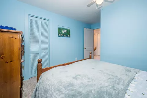 Bedroom - 3152 Van Deusen, Harrison, MI 48625 photo 5 of 6