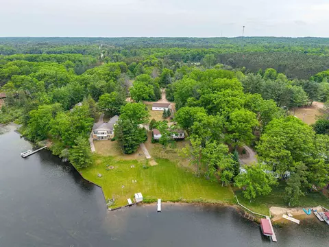 View/Area - 3152 Van Deusen, Harrison, MI 48625 photo 13 of 20