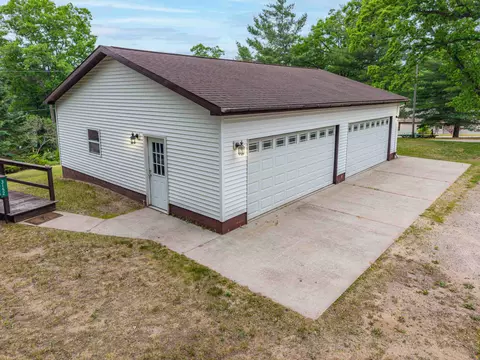 Exterior - 3152 Van Deusen, Harrison, MI 48625 photo 9 of 31