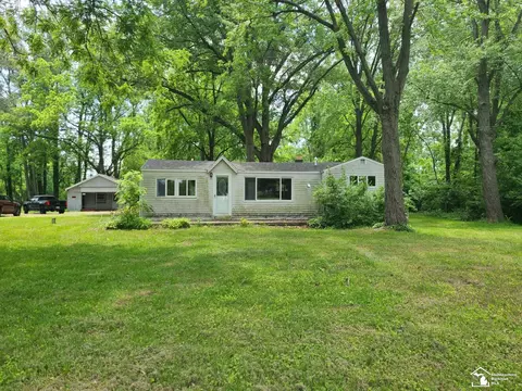 2807 W Smith, Lambertville, MI 48144
