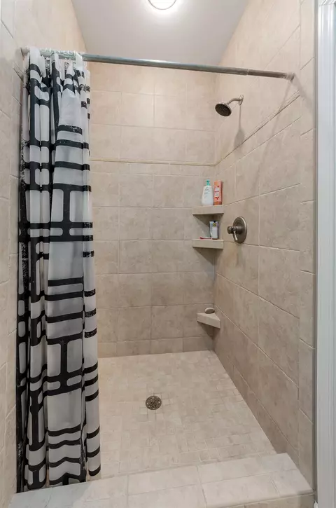 Bath - 4941 E Shr, Alger, MI 48610 photo 4 of 4