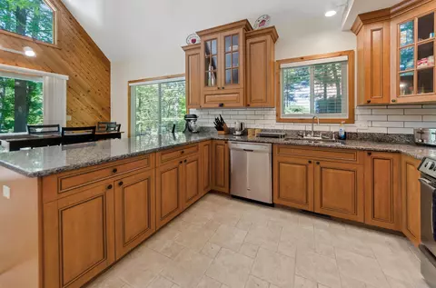 Kitchen - 4941 E Shr, Alger, MI 48610 photo 3 of 6