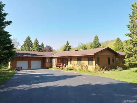 Exterior - n6355 Alger Heights Road, Munising, MI 49862 photo 1 of 4