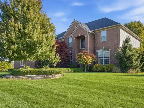3526 Hawthorn, Rochester, MI 48363