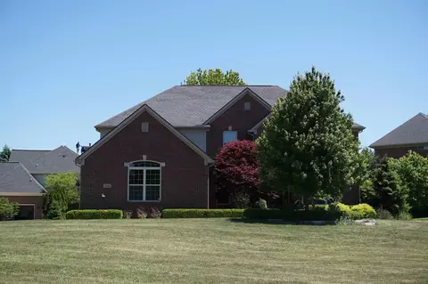 3526 Hawthorn, Rochester, MI 48363
