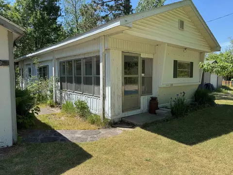 4339 W Oakman, Harrison, MI 48625