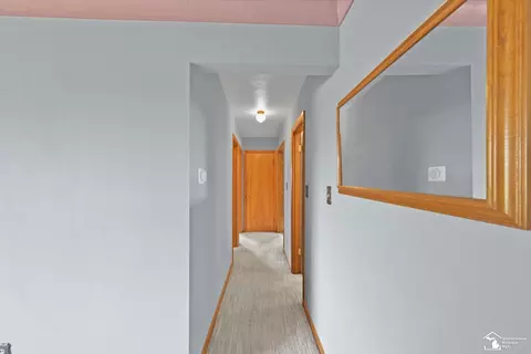 Entry Way - 1065 Valetta, Temperance, MI 48182 photo 2 of 4