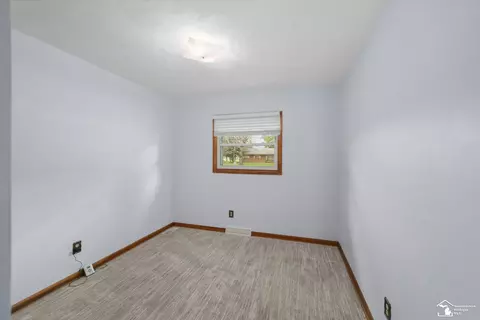 Bedroom - 1065 Valetta, Temperance, MI 48182 photo 1 of 6