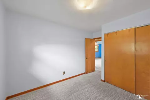 Bedroom - 1065 Valetta, Temperance, MI 48182 photo 2 of 6