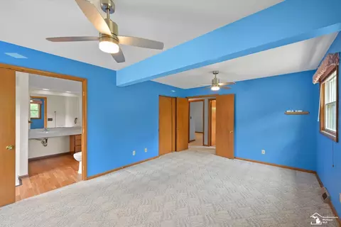 Bedroom - 1065 Valetta, Temperance, MI 48182 photo 6 of 6