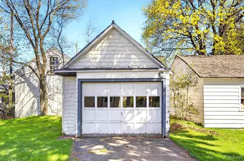 Exterior - 306 W W Rdg, Ishpeming, MI 49849 photo 4 of 5