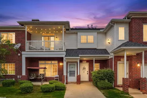 5687 Acorn, Sterling Heights, MI 48314