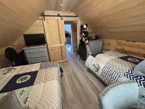 Bedroom - 28233 W Maple, Eckerman, MI 49728 photo 4 of 6