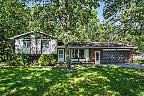 177 N Cotter, Essexville, MI 48732