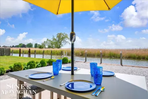 Dining - 7305 Dyke, Algonac, MI 48001 photo 4 of 4