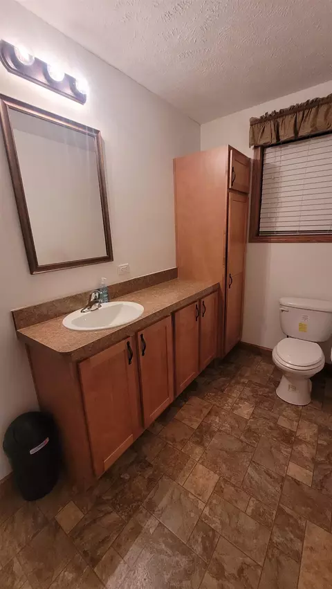 Bath - 4180 S Reed, Durand, MI 48429 photo 1 of 3