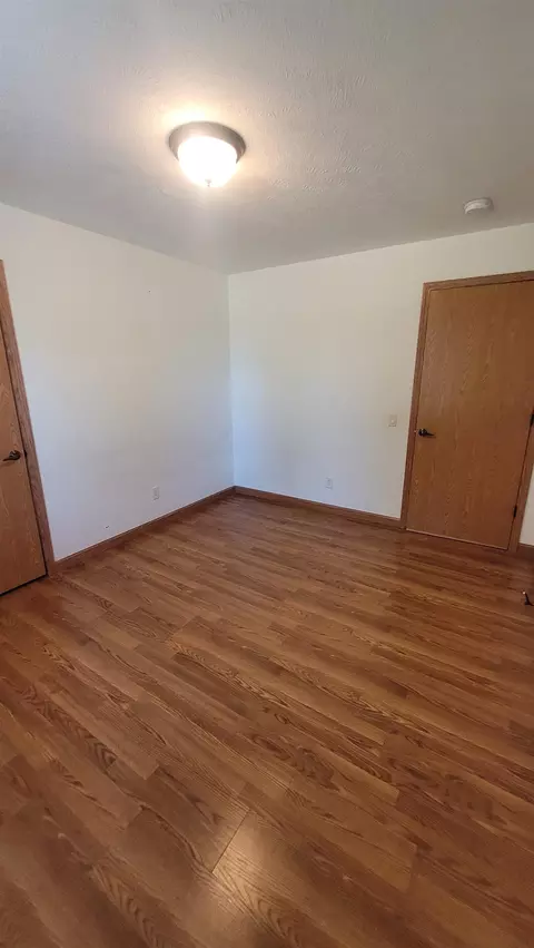 Bedroom - 4180 S Reed, Durand, MI 48429 photo 5 of 5