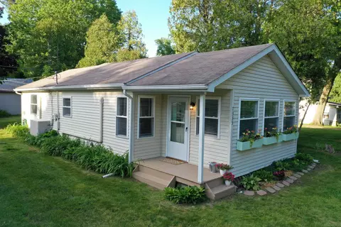 7335 Laurel, Lexington, MI 48450