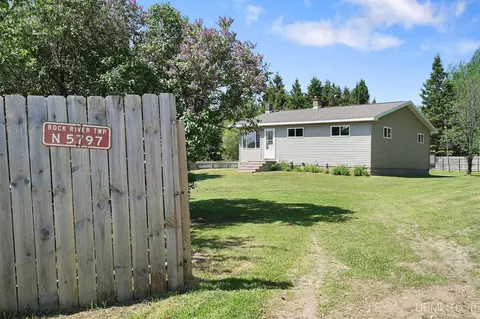 Exterior - n5797 Eben Road, Eben Junction, MI 49825 photo 5 of 10