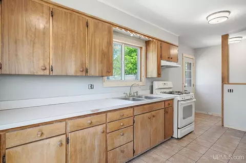 Kitchen - n5797 Eben Road, Eben Junction, MI 49825 photo 2 of 3