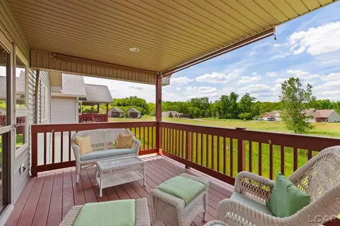 1029 Ridgeview, Tecumseh, MI 49286 photo 2