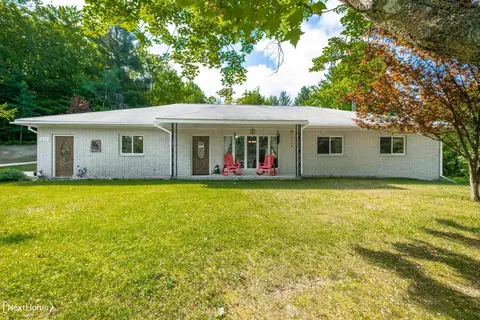 1557 W Eddy School, Bellaire, MI 49615
