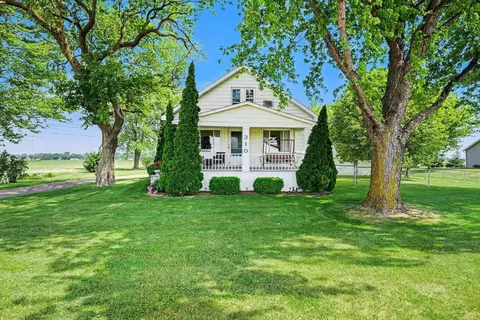 310 W Nebobish, Essexville, MI 48732