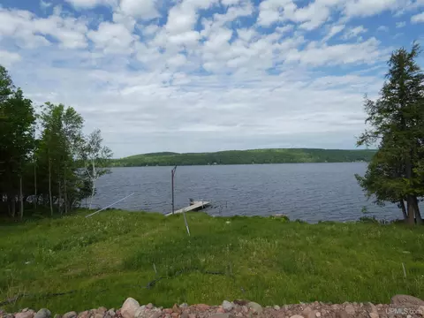 N9099 E Shore, Marenisco, MI 49947